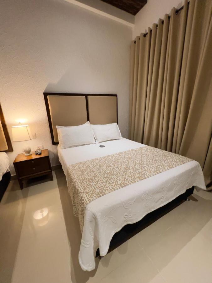 Hotel Dorado Plaza Centro Historico Cartagena Exteriör bild