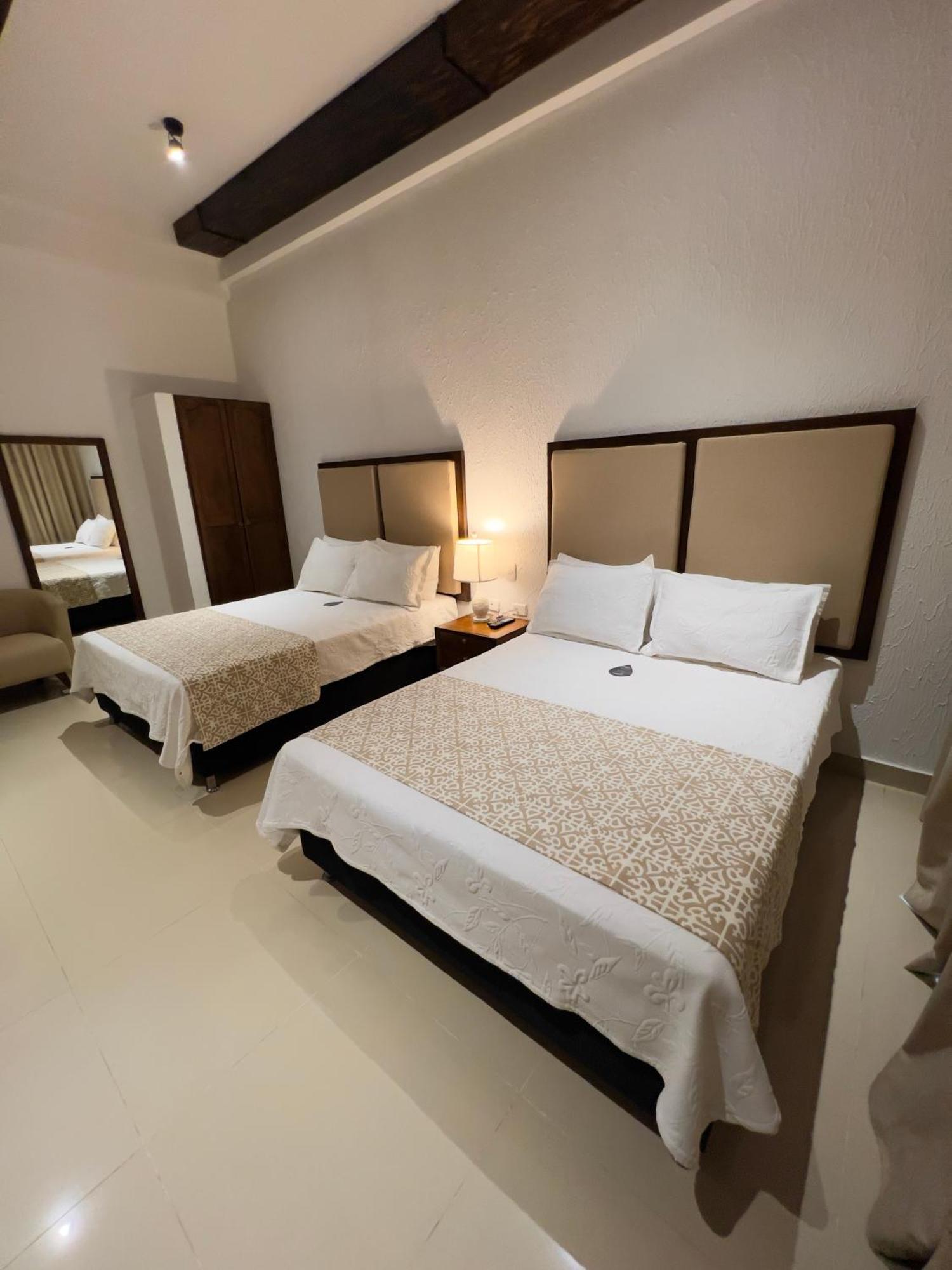 Hotel Dorado Plaza Centro Historico Cartagena Exteriör bild